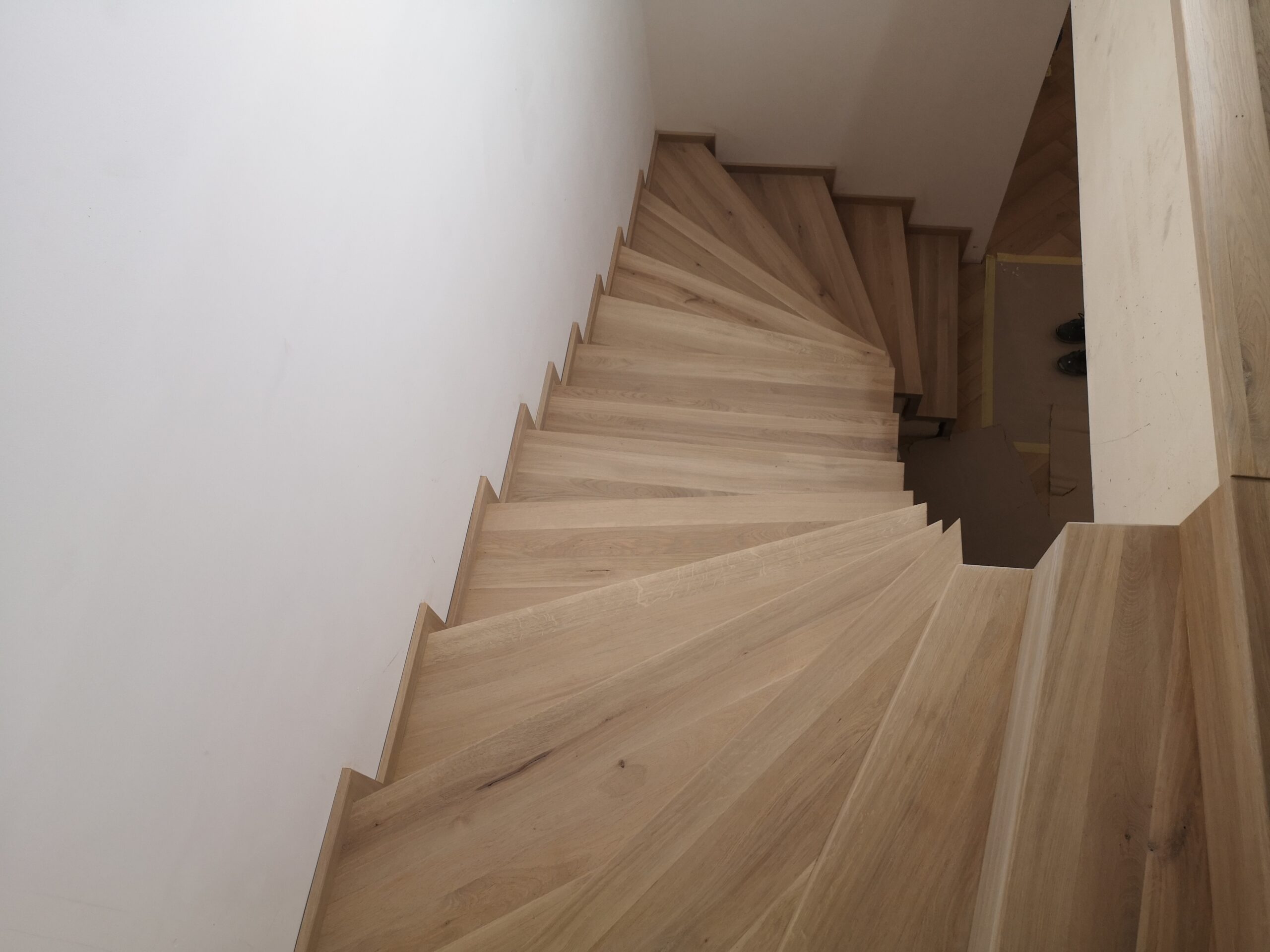 Schody drewniane na zamówienie